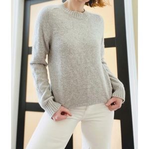 Gap 100% Cashmere Crewneck Sweater